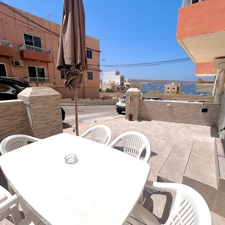 Beach Front 3-Bedroom Holiday Home Mellieħa Buitenkant foto